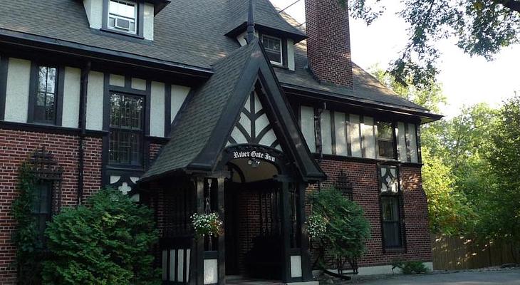 River Gate Inn