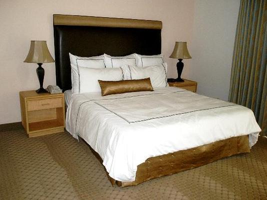 Desert Breezes Resort