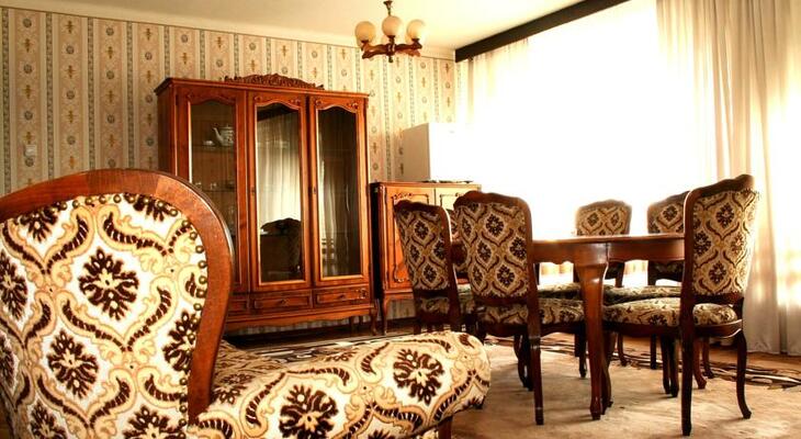 Cosmos Hotel