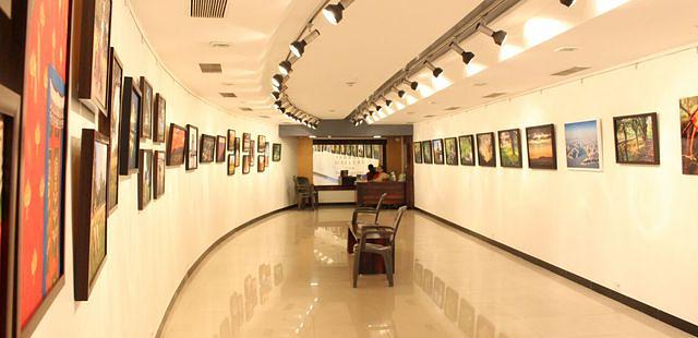 Jehangir Art Gallery