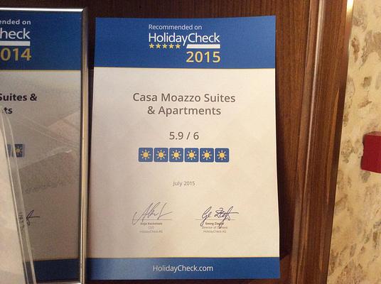 Casa Moazzo Suites & Apartments