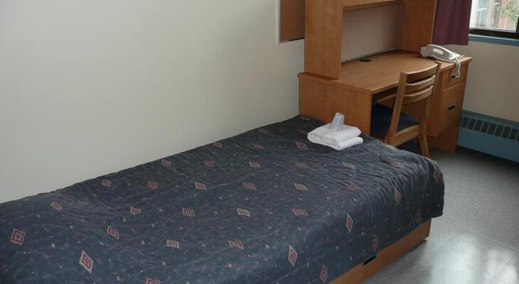 Neill-Wycik Backpackers Hotel