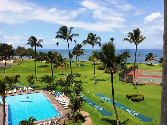 Maui Schooner Resort