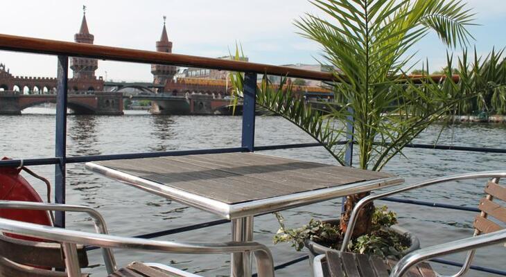 Eastern Comfort Hotelschiff