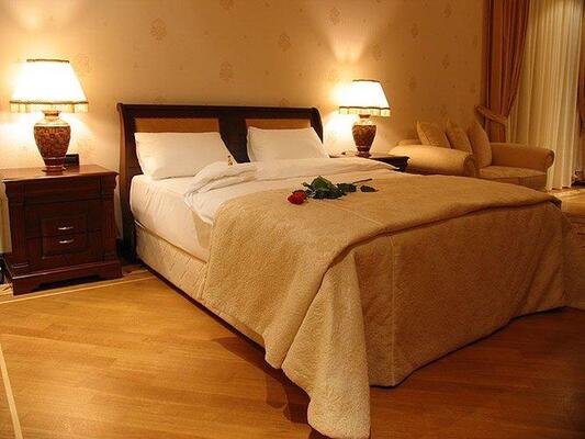 AYF Palace Hotel Baku