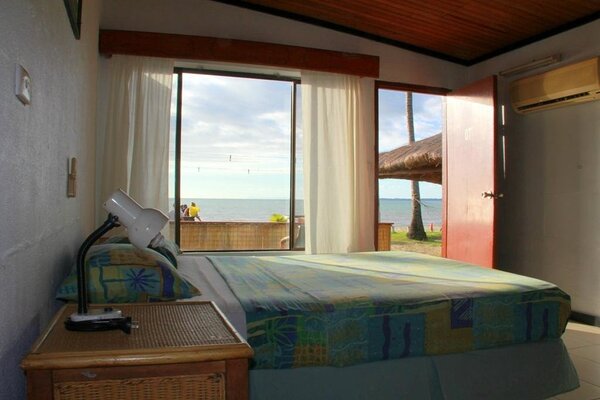 Travellers Beach Resort