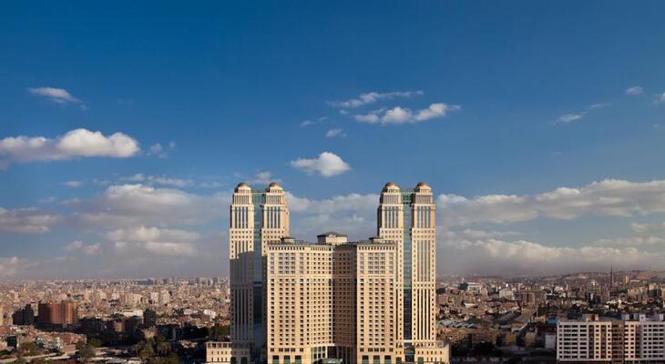 Fairmont Nile City