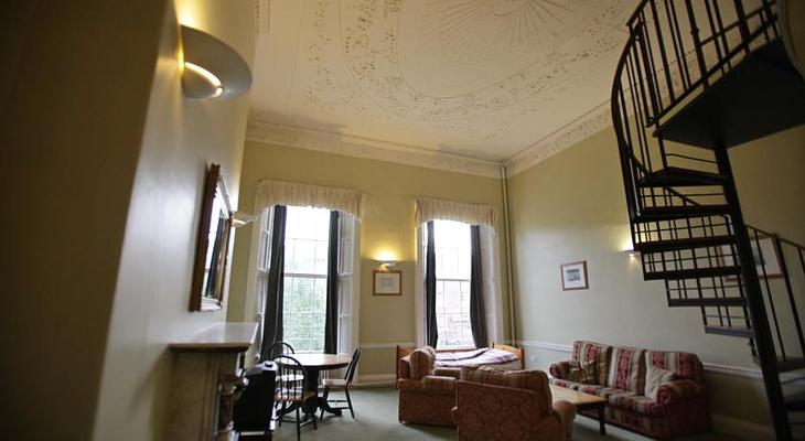 MEC Hostel
