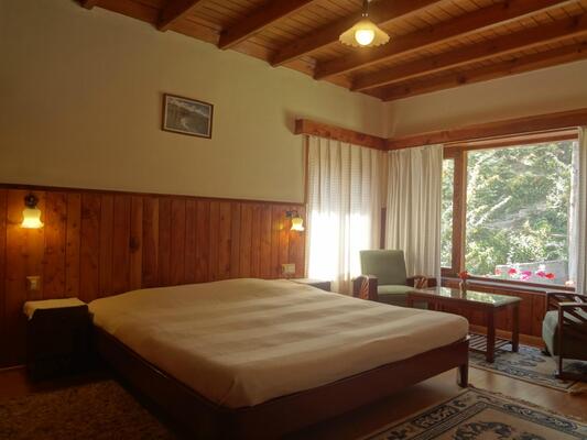 Retreat Cottages
