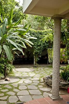 Arbol de Fuego Eco-Hotel
