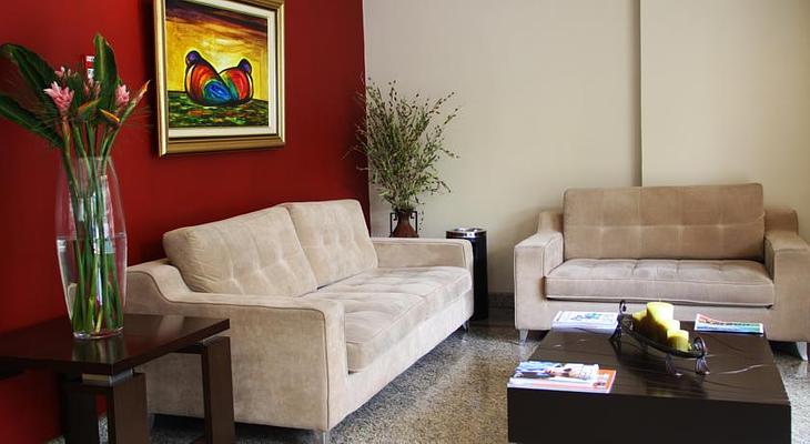 Sevilla Suites Apart-Hotel