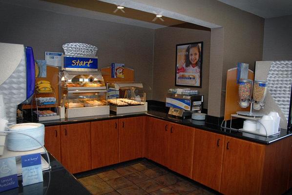 Holiday Inn Express & Suites Park City, an IHG hotel