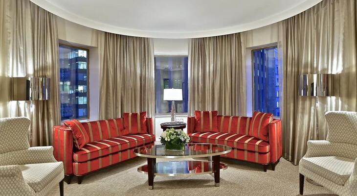 The Omni King Edward Hotel