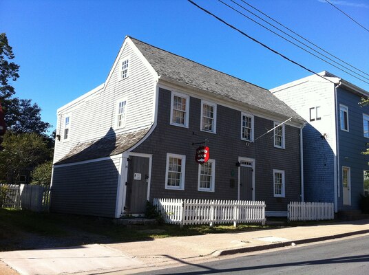 Quaker House