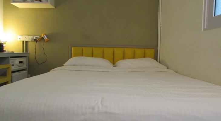 ZEN Rooms Farrer Park