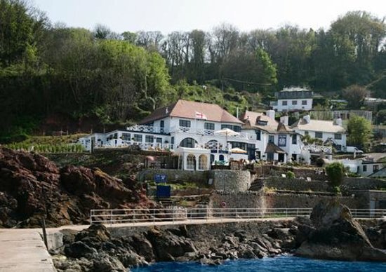 Cary Arms & Spa