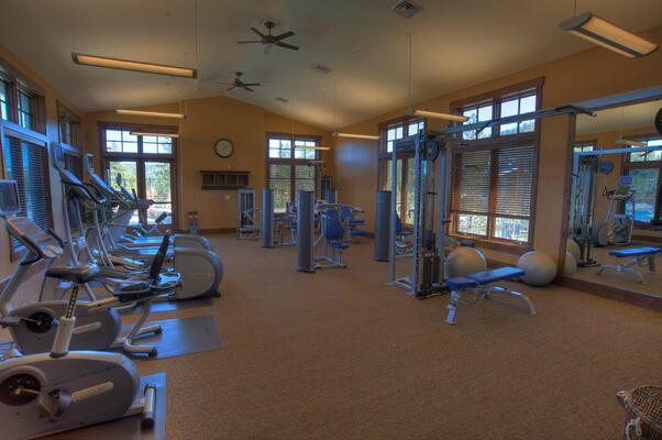Big Horn Lodge - Tahoe Mountain Lodging