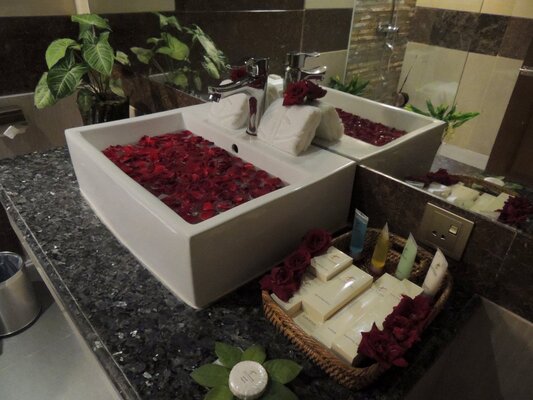 Esperado Getaway Mandalay Hotel