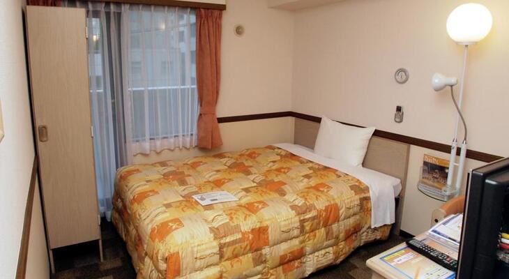 Toyoko Inn Hokkaido Sapporo-eki Nishi-guchi Hokudai Mae