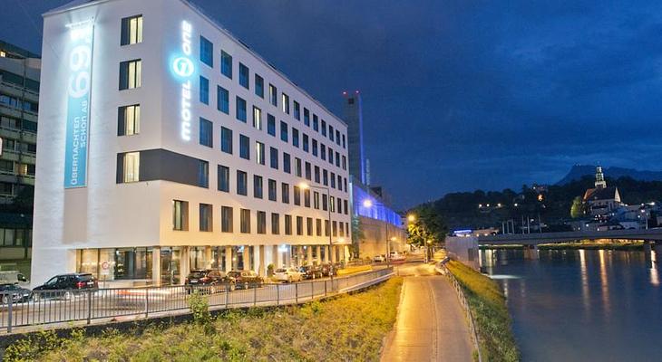 Motel One Salzburg-Mirabell