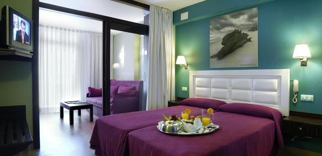 Evenia Olympic Palace