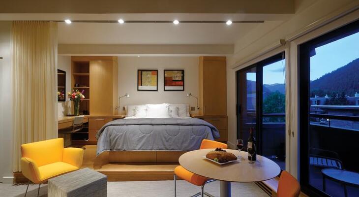 Aspen Square Condominium Hotel