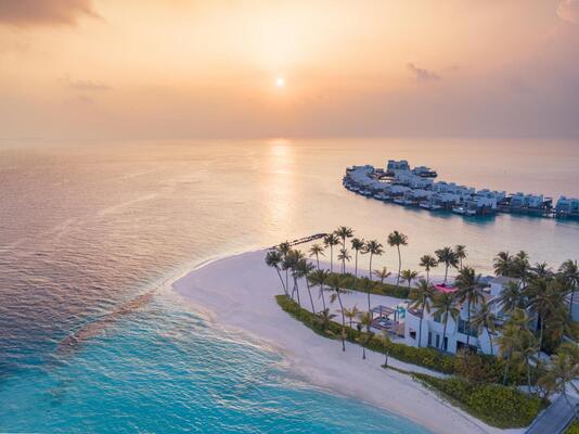 Jumeirah Olhahali Island