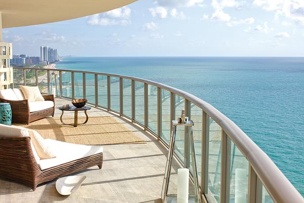 The St. Regis Bal Harbour Resort