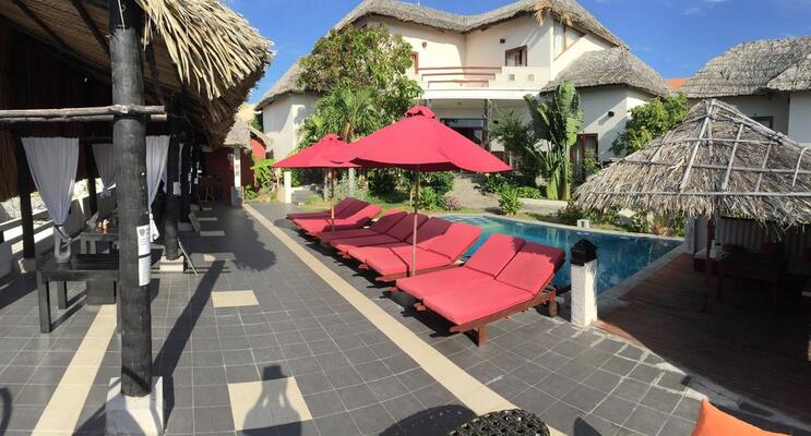 Mui Ne Hills Villa Hotel