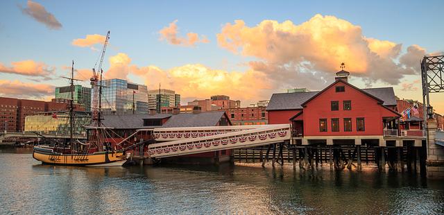 Boston Tea Party Ships & Museum