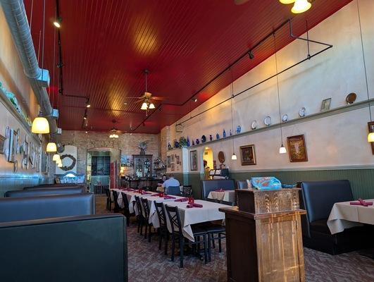 Red Raven Restaurant