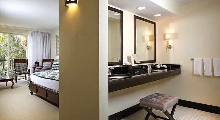 Inn at Pelican Bay