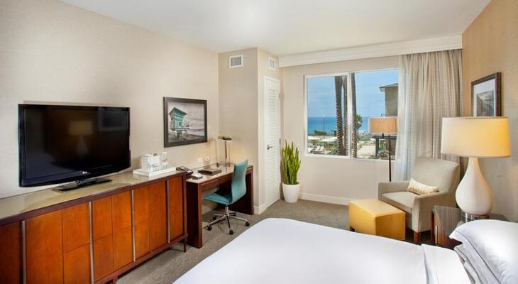 Cape Rey Carlsbad Beach, a Hilton Resort and Spa
