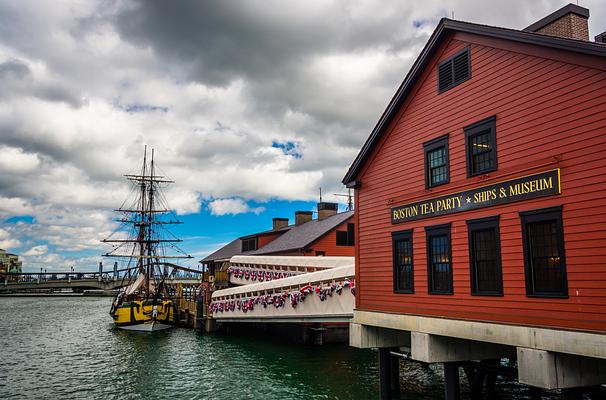 Boston Tea Party Ships & Museum