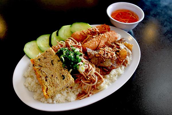 Golden Deli Vietnamese