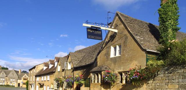 Eight Bells Inn