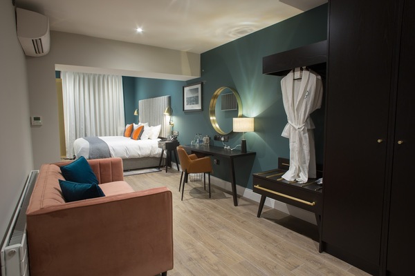 The Bedford Townhouse & Cafe