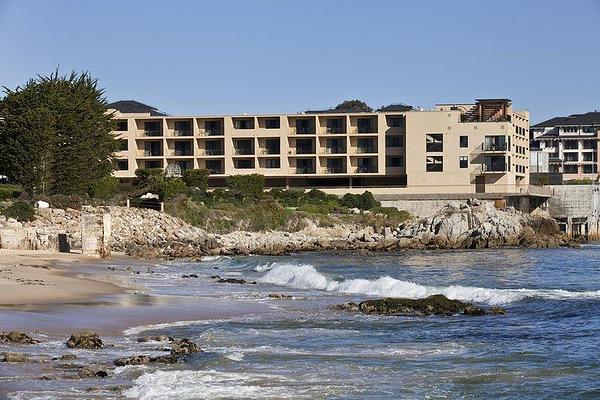 Monterey Bay Inn