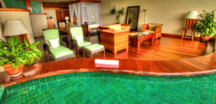 Jade Mountain Resort