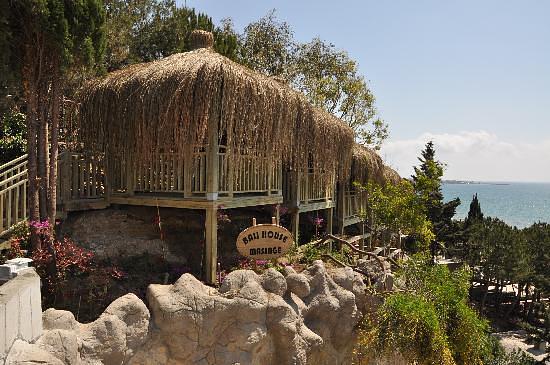 Sunrise Queen Resort Hotel