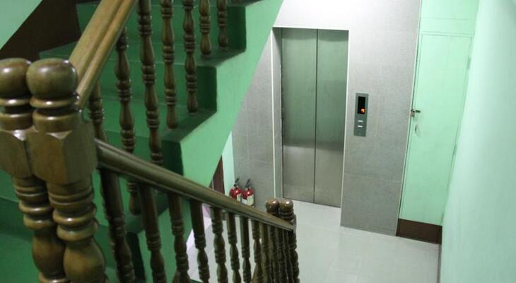May Shan Hotel
