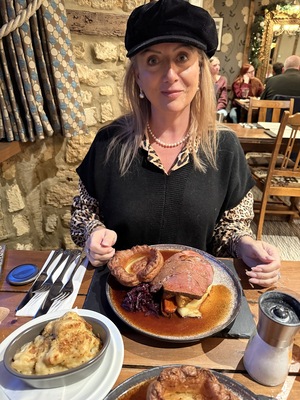 Eight Bells Inn