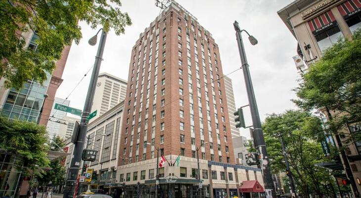 Hotel Theodore