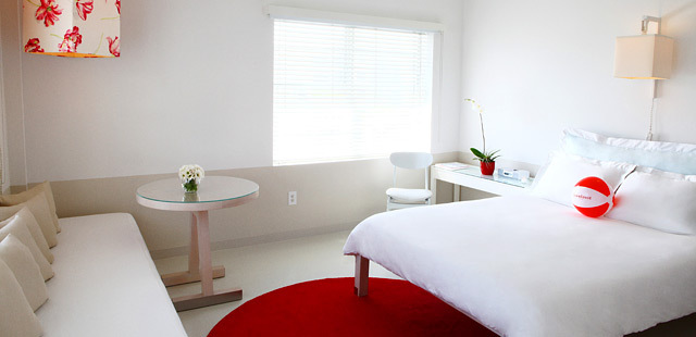 Townhouse Hotel by LuxUrban