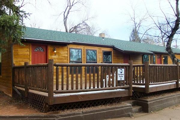 Garden of the Gods RV Resort