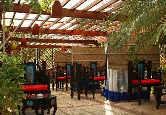 The Oyster Bay Hotel