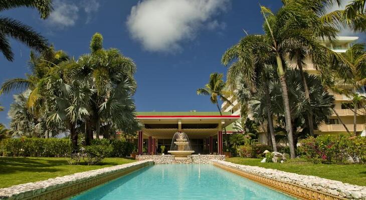 Sonesta Maho Beach Resort, Casino & Spa