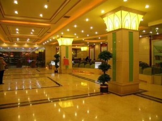 Ganjiangzhixing Business Hotel