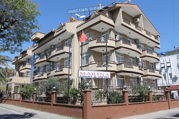 Marina Apart Hotel