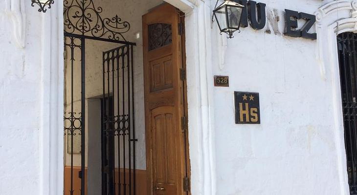 Hostal Nunez